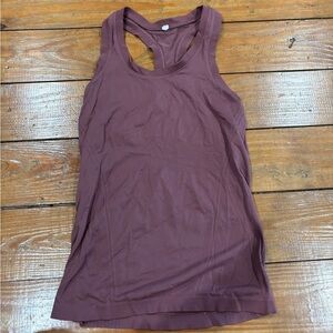 (905) ATHLETIC TANK TOP